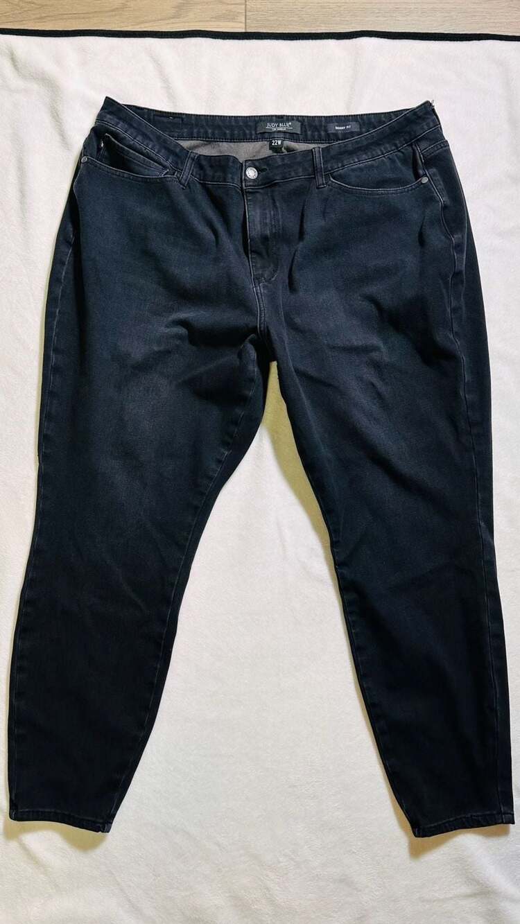 Judy Blue Women's Plus 22W Skinny Fit Faded Black Jeans Style JB88218